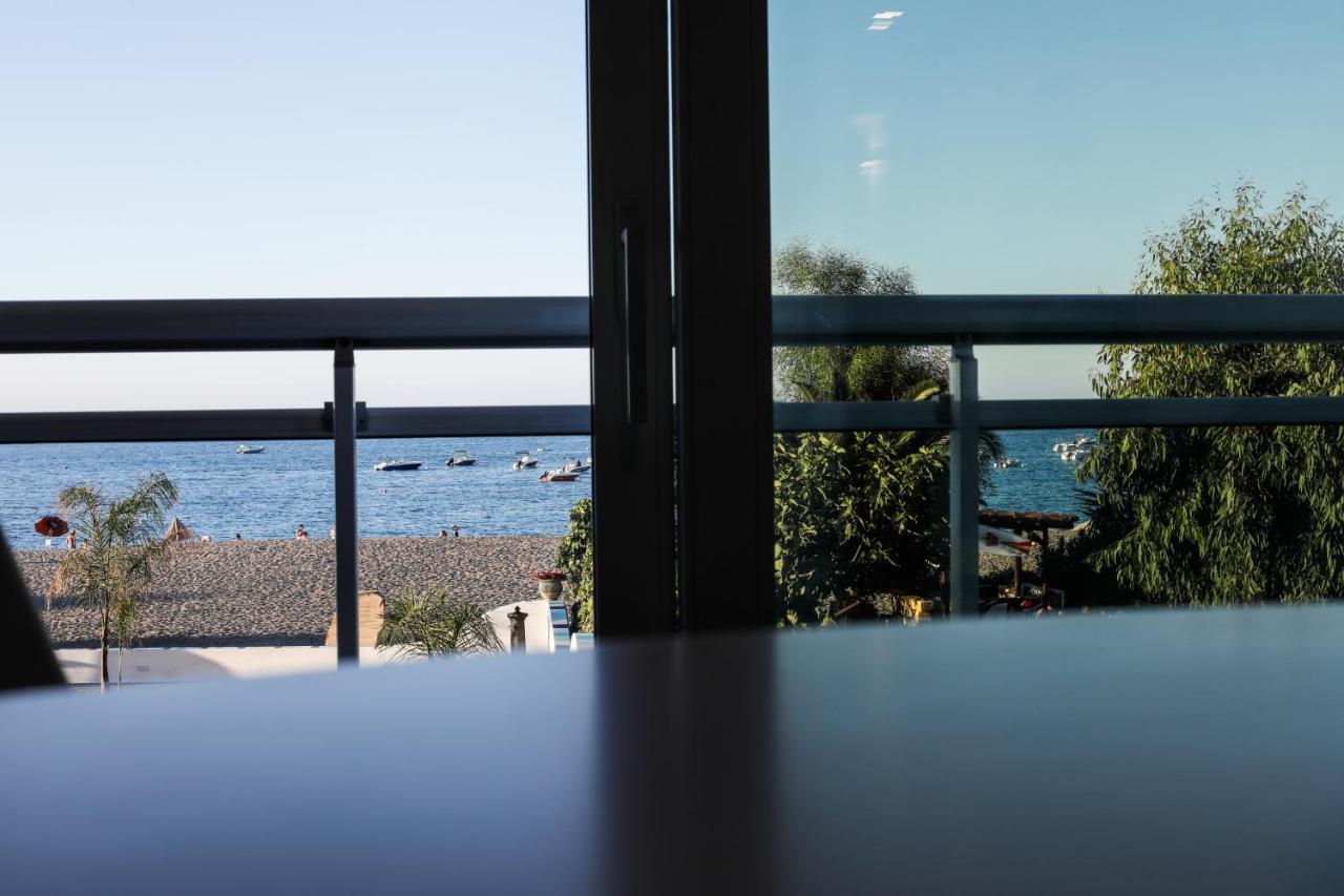 Vista Eolie Apartment Patti Bagian luar foto